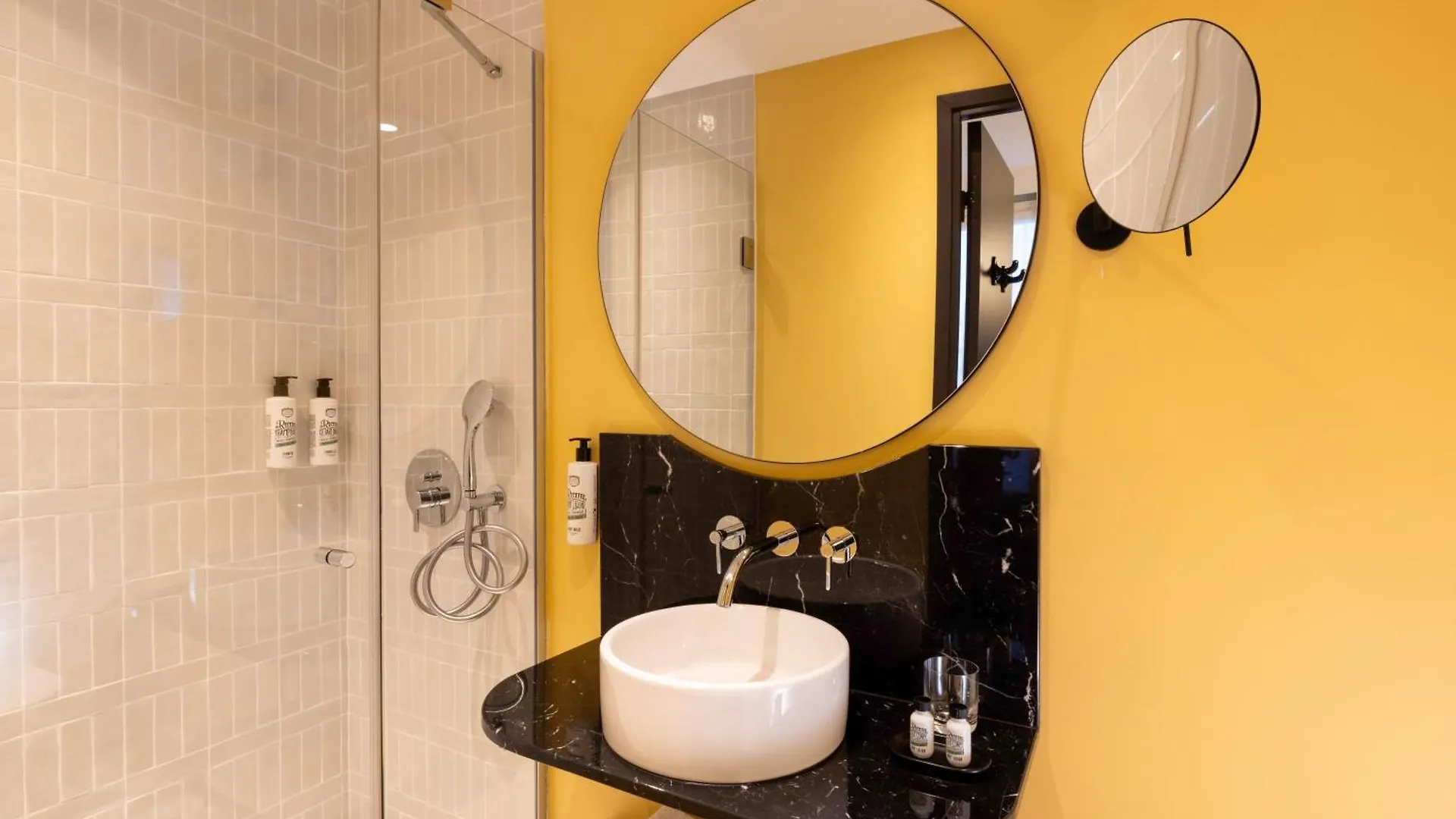 Le Clark Hotel Paris 4*,