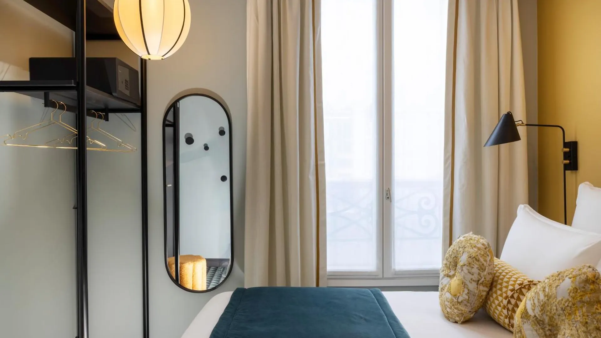 Le Clark Hotel Paris