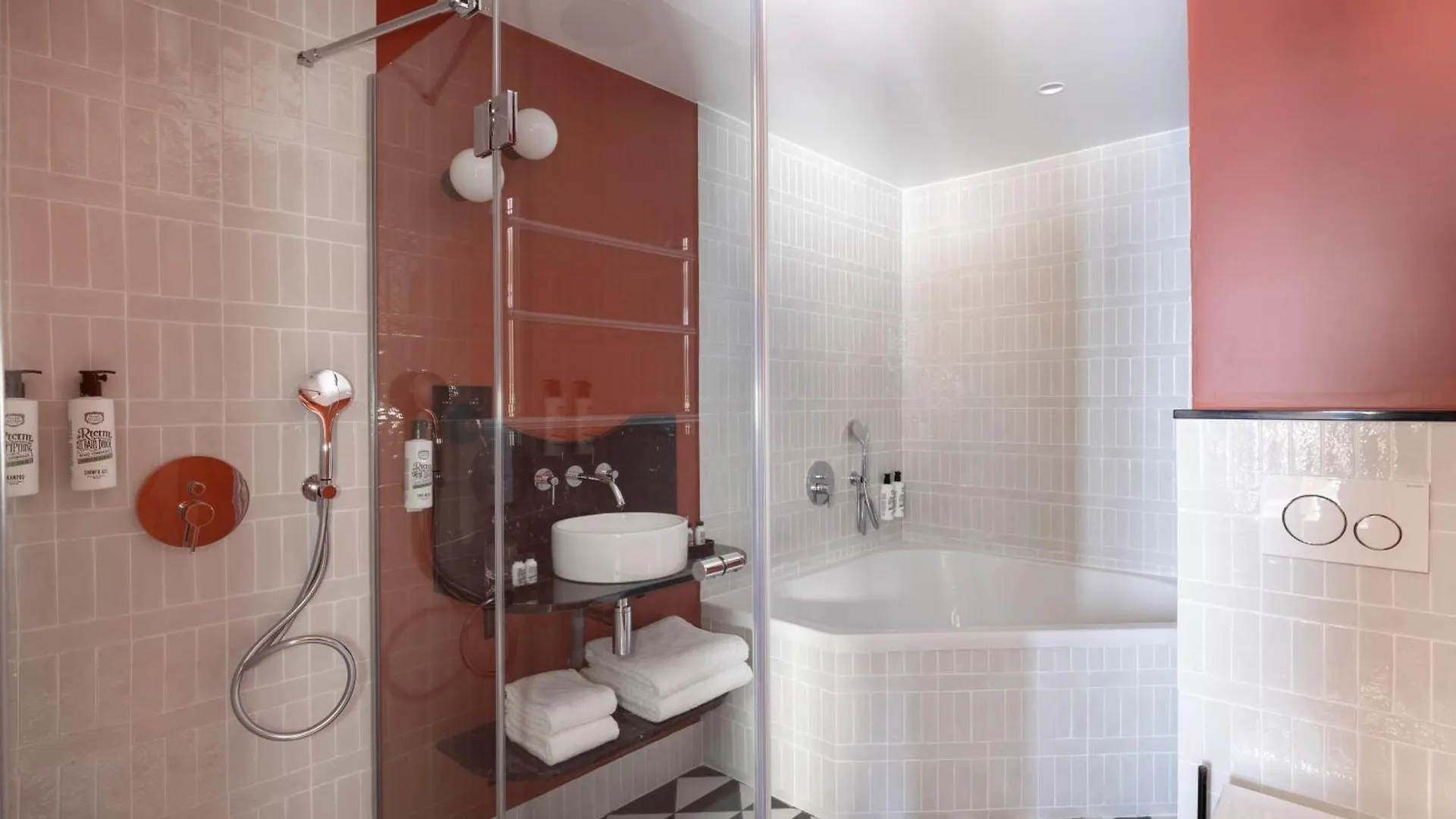 Le Clark Hotel Paris